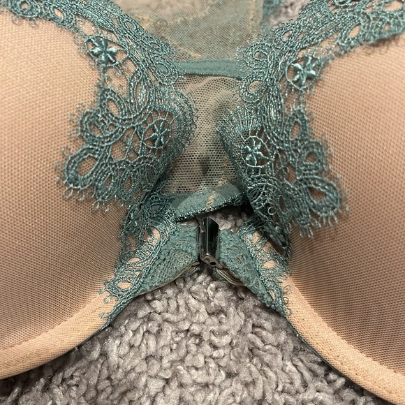 Victoria’s Secret Dream Angels Lined Demi Bra Size 36c - Picture 2 of 7